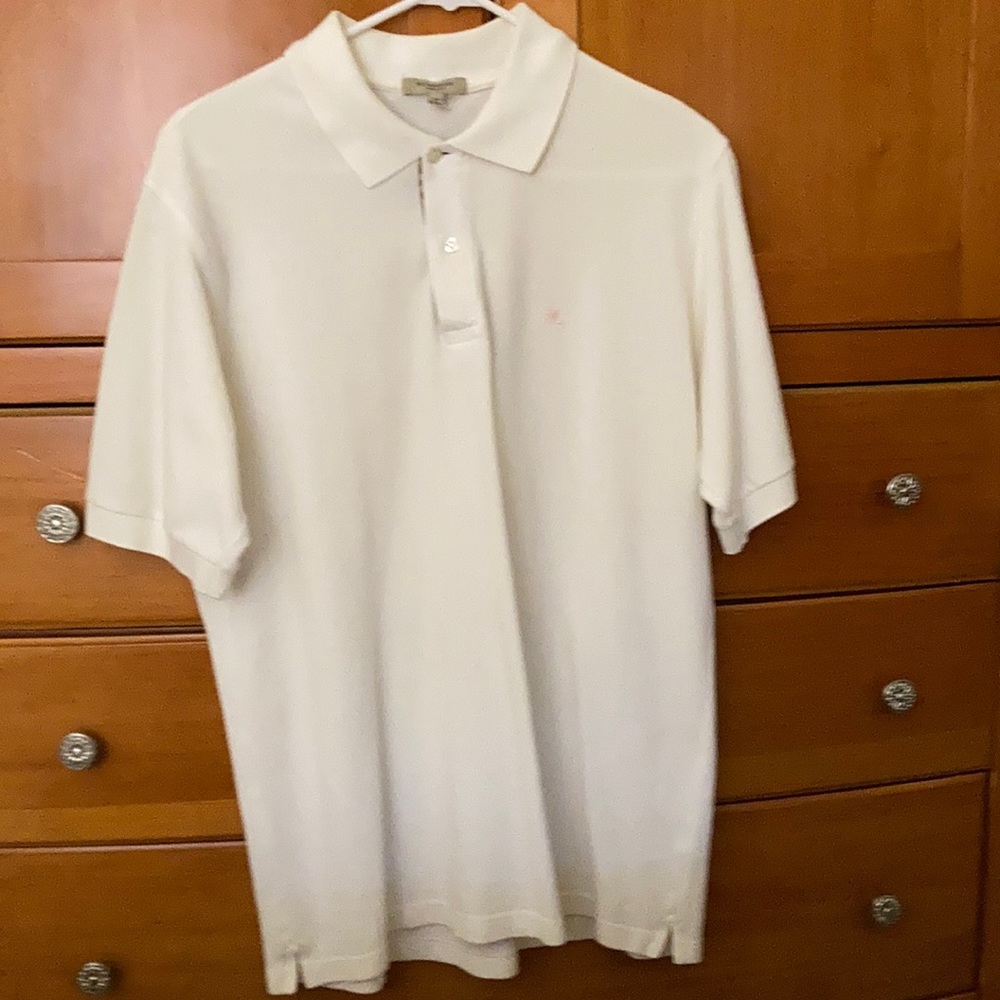 Men’s’ Burberry  White Polo. Size M